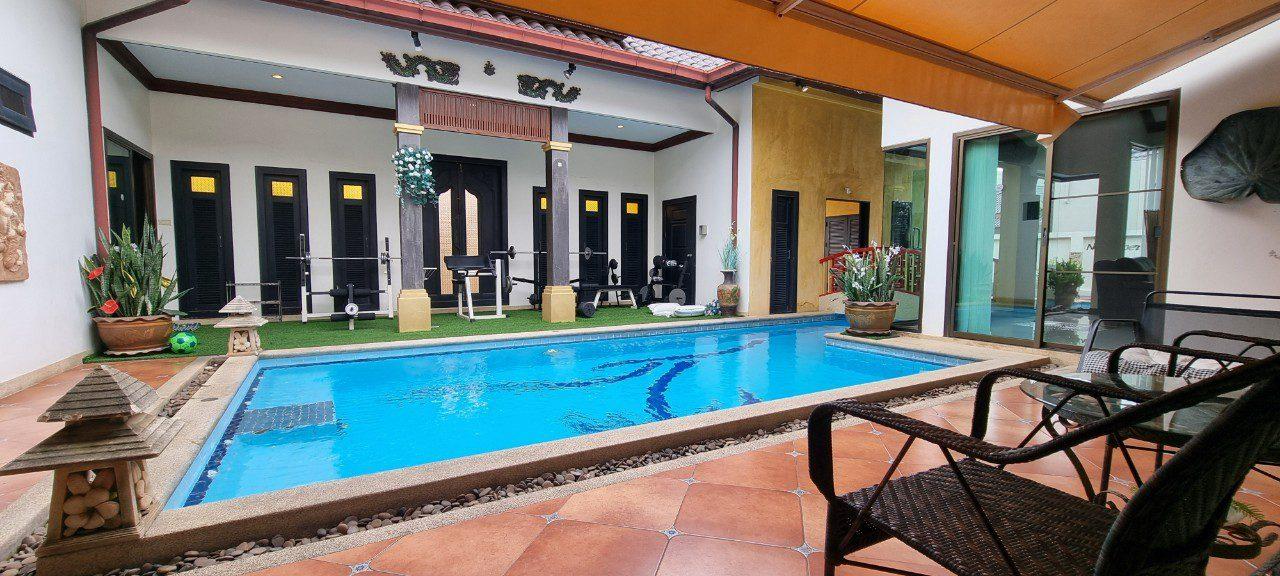 รูป Pool Villa in Jomtien 4 Bedrooms for Rent - รูปที่ 1/22