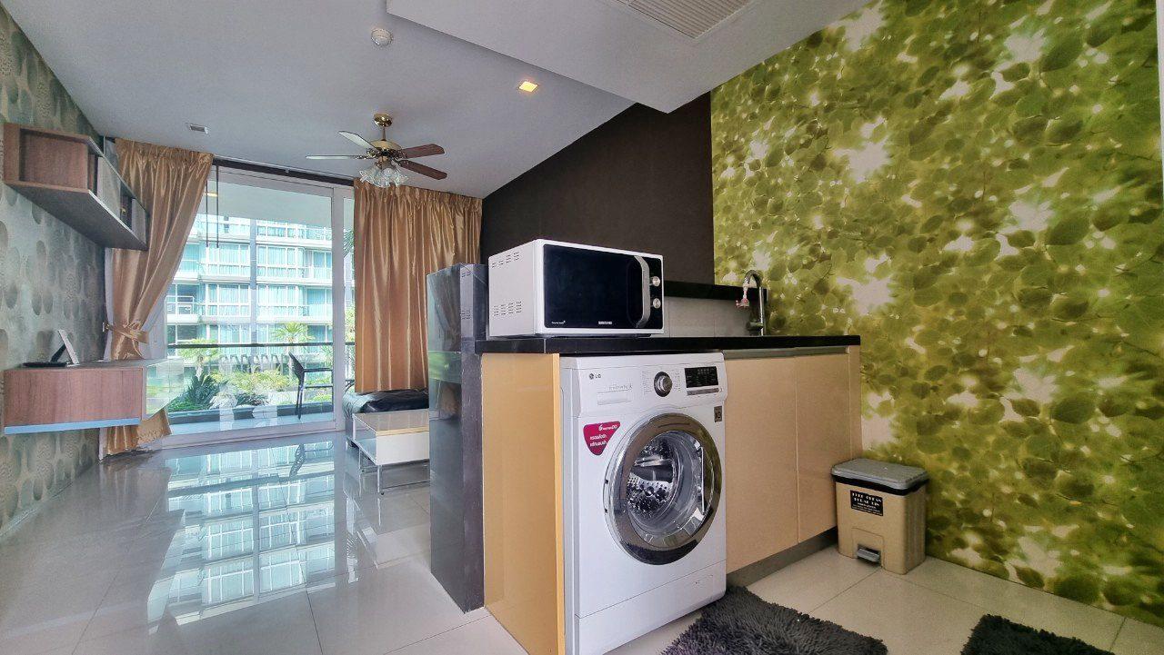 picture Apus Condominium 1 Bedroom for Sale - 8/13