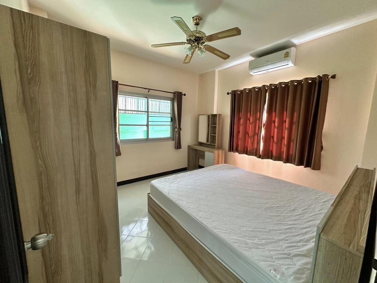 picture 3-Bedroom House for Rent in North Pattaya - 7/14