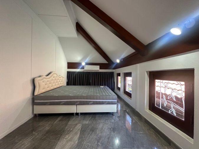 picture 7-Bedroom Pool Villa for Rent in Thappraya - 5/13