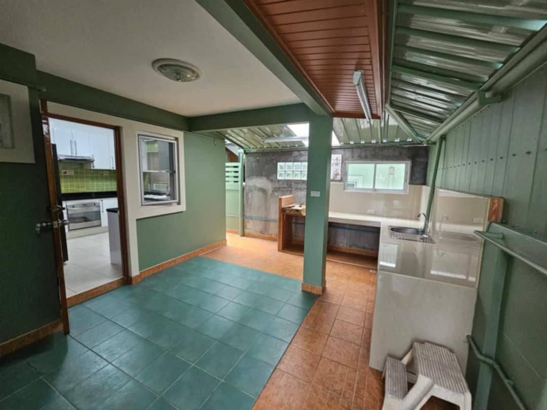 รูป 4 Bedroom House for Sale Pattaya - รูปที่ 4/30