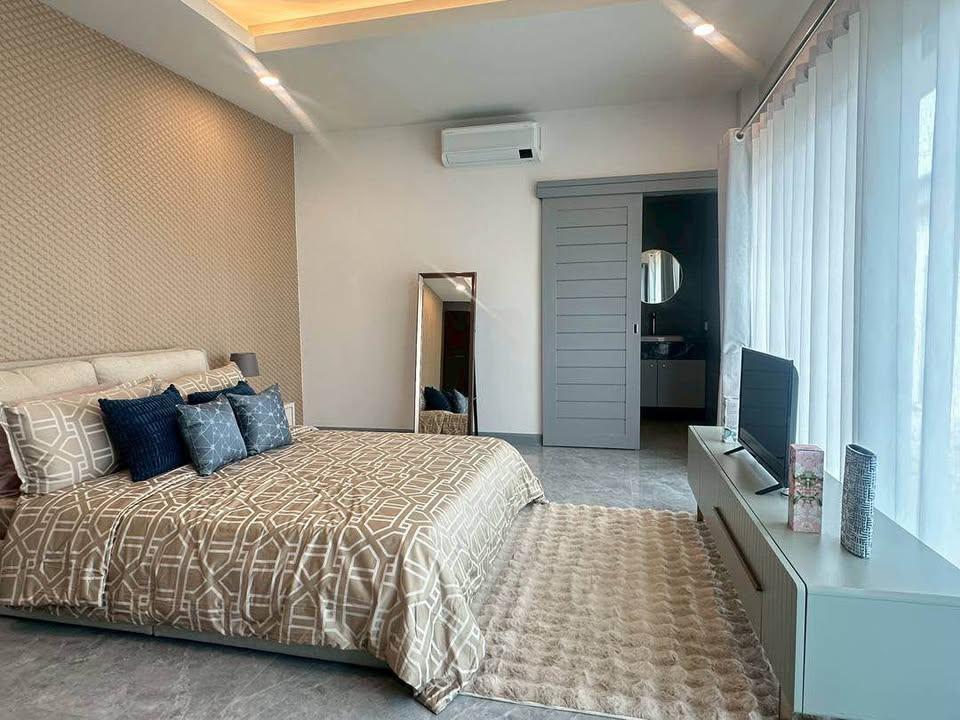 รูป Luxury Modern Pool Villa for Sale – Huay Yai - รูปที่ 10/17