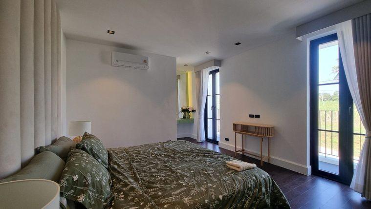 picture Pool Villa in Mabprachan for Rent - 11/25