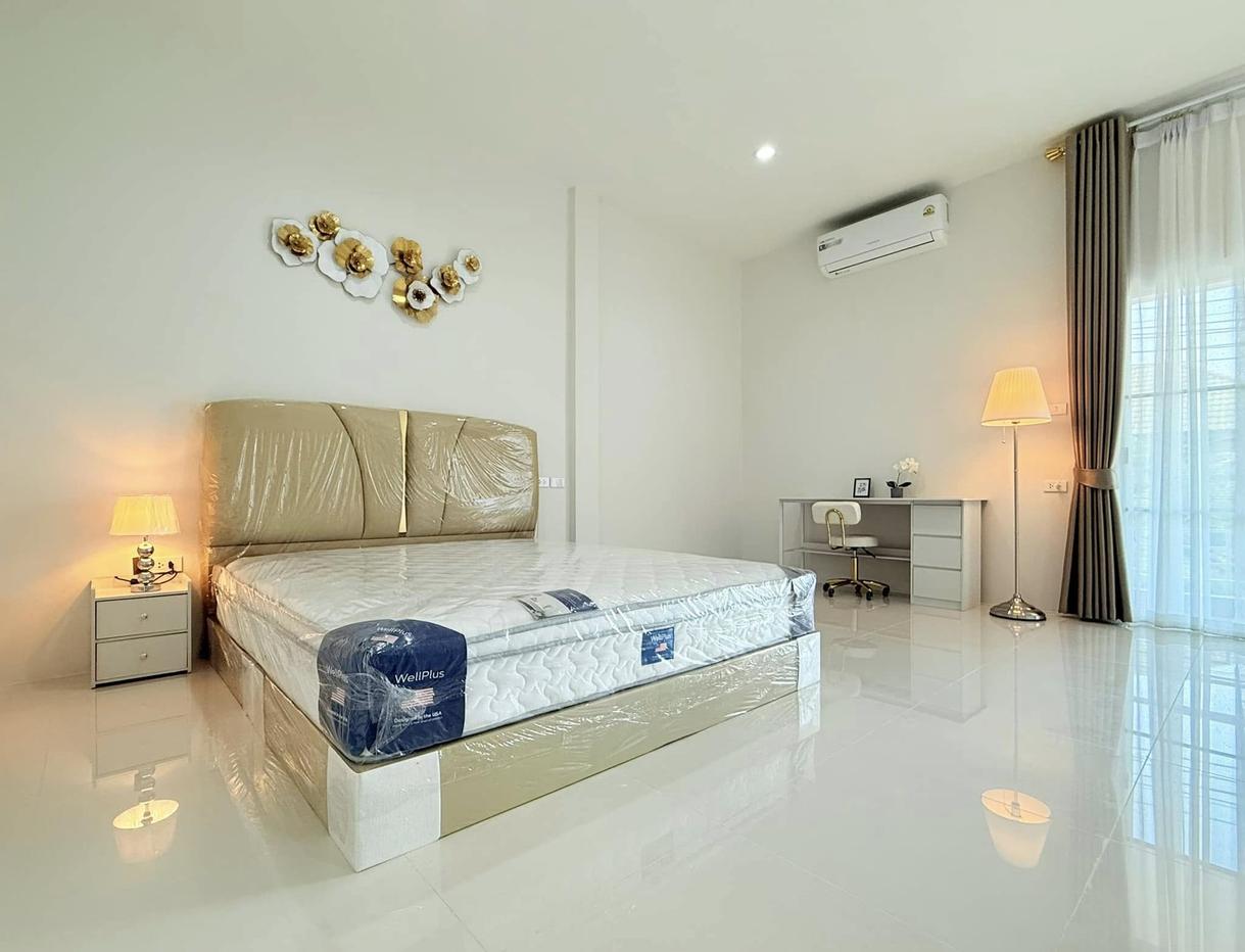 picture 2-Storey House in East Pattaya for Sale - 10/13