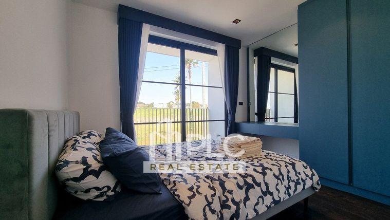 picture Pool Villa in Mabprachan for Rent - 9/25