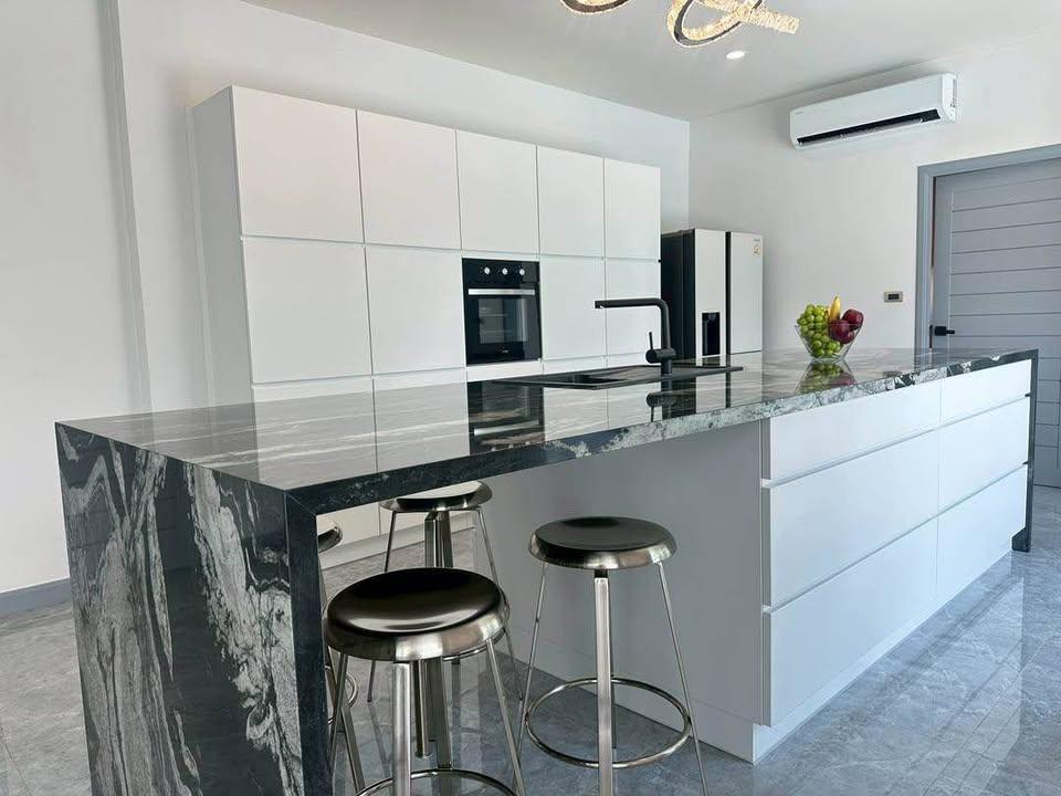 รูป Luxury Modern Pool Villa for Sale – Huay Yai - รูปที่ 5/17