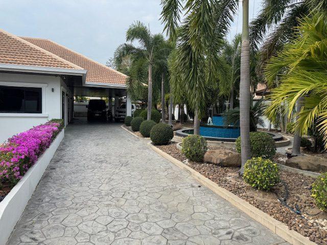 รูป 6 Bedrooms Pool Villa in Jomtien for Sale - รูปที่ 15/16