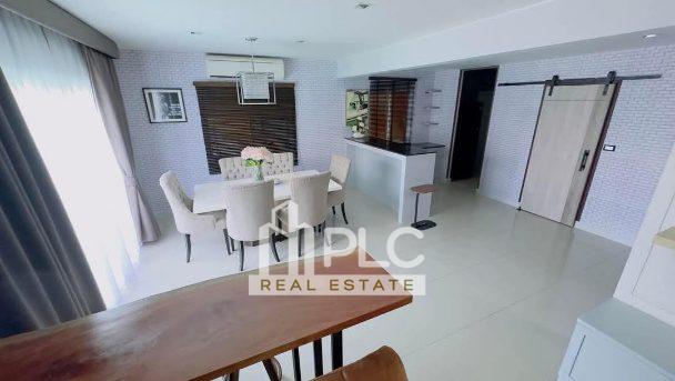 picture 3 Bedrooms East Pattaya House for Sale - 2/12