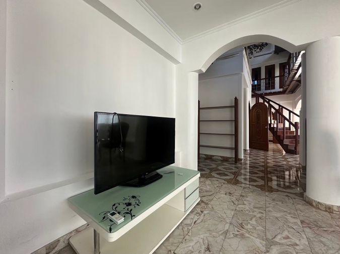 picture 7-Bedroom Pool Villa for Rent in Thappraya - 4/13
