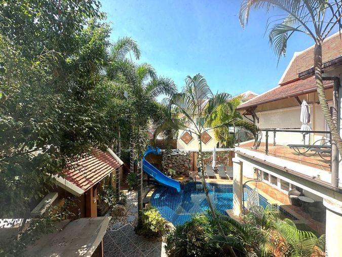 picture Luxury Pool Villa for Sale – South Pattaya - 1/16