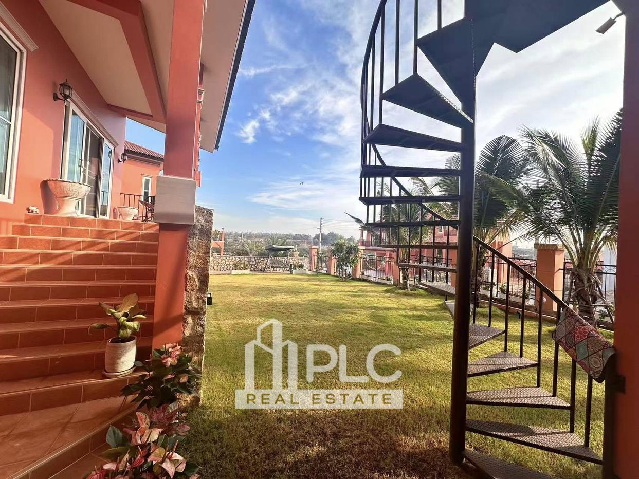 รูป Italian Country-Style Villa in East Pattaya - รูปที่ 12/12