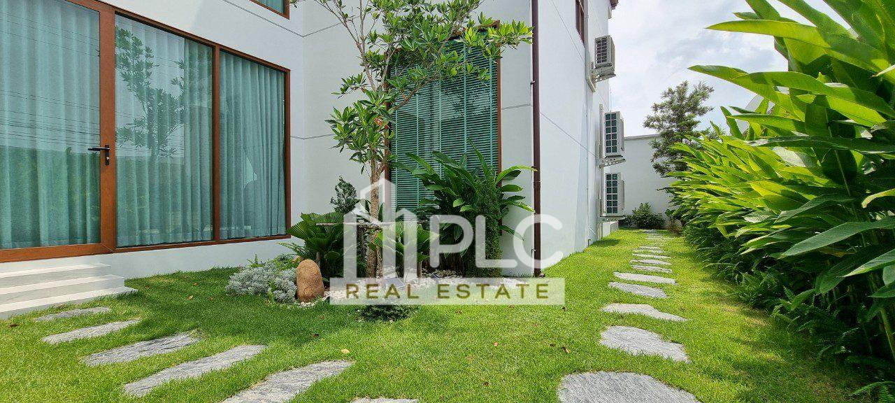 รูป 5 Bedrooms Pool Villa in Pong for Sale - รูปที่ 24/24