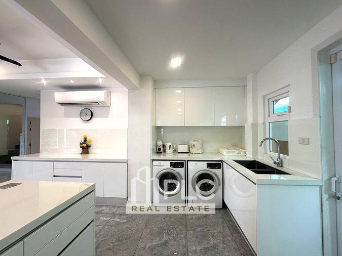 picture Luxury Pool Villa for Sale – South Pattaya - 9/16
