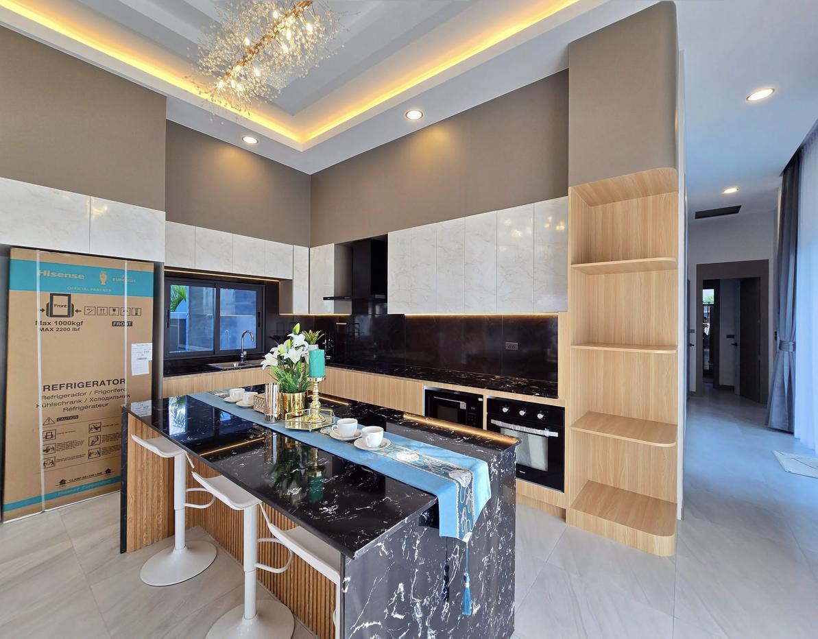 รูป 3 Bedrooms Pool Villa in Mabprachan for Sale - รูปที่ 10/22