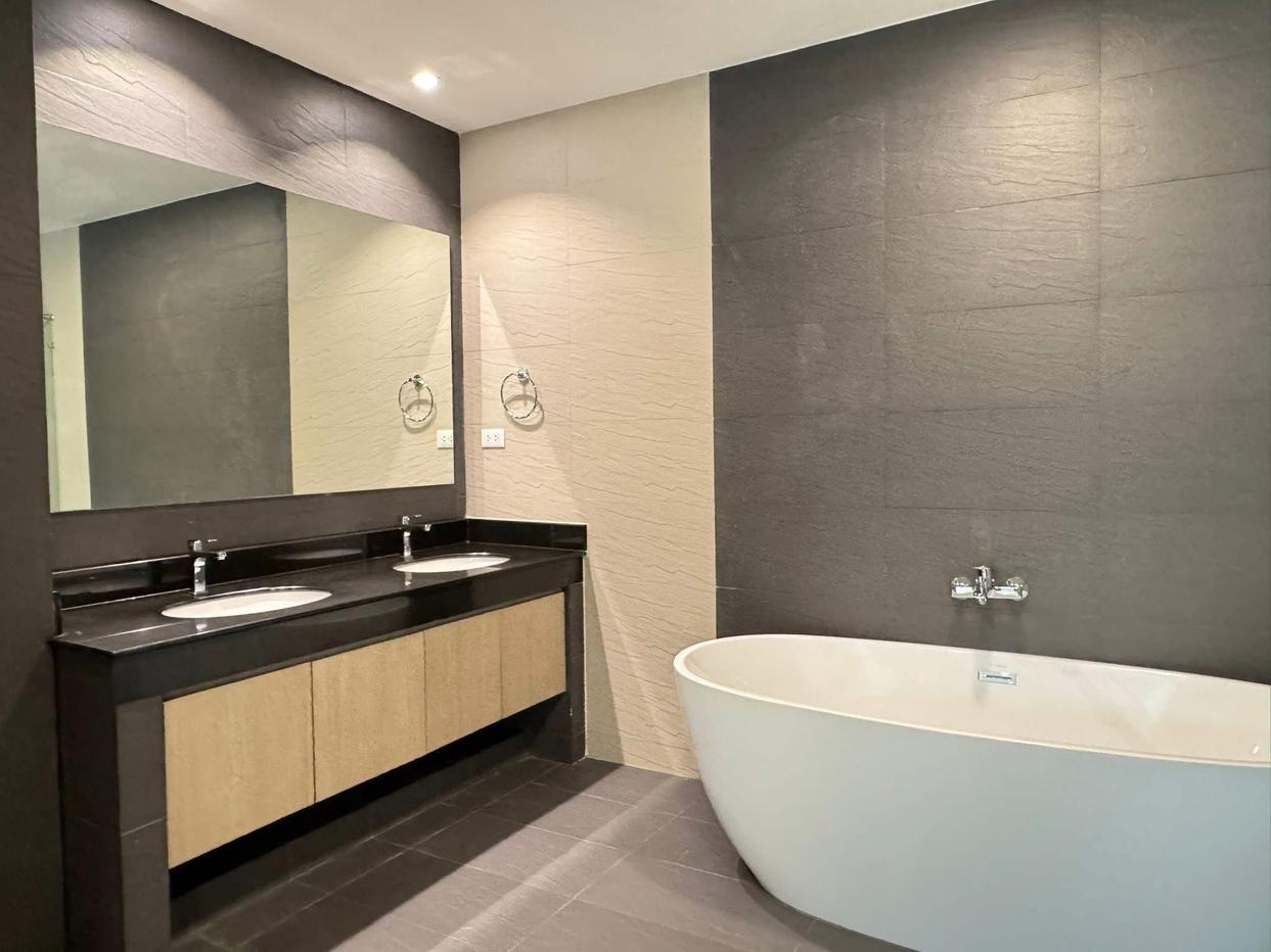 รูป Gardenia Pattaya Luxury Condo 4 Bedrooms for Sale in Jomtien - รูปที่ 18/18