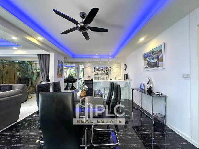 picture Luxury Pool Villa for Sale – South Pattaya - 4/16