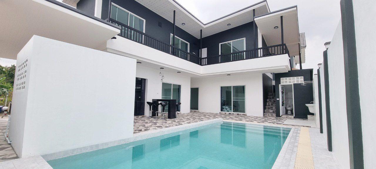 picture Pool Villa in Huay Yai for Sale - 1/18