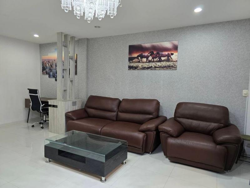 picture 3-Storey House for Sale in East Pattaya - 3/14