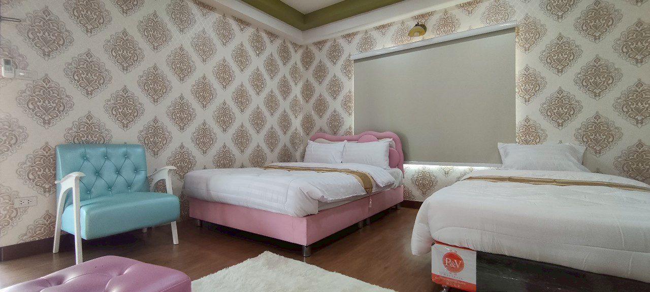 รูป 7 Bedrooms Pool Villa in Huay Yai for Sale - รูปที่ 9/19