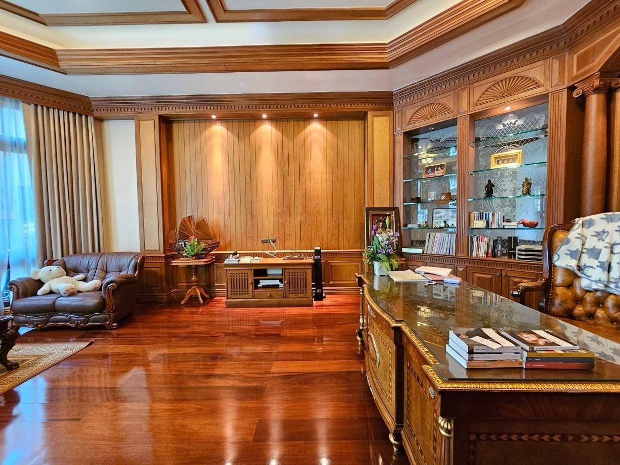 picture Luxury Mansion for Sale – Sriracha - 11/21