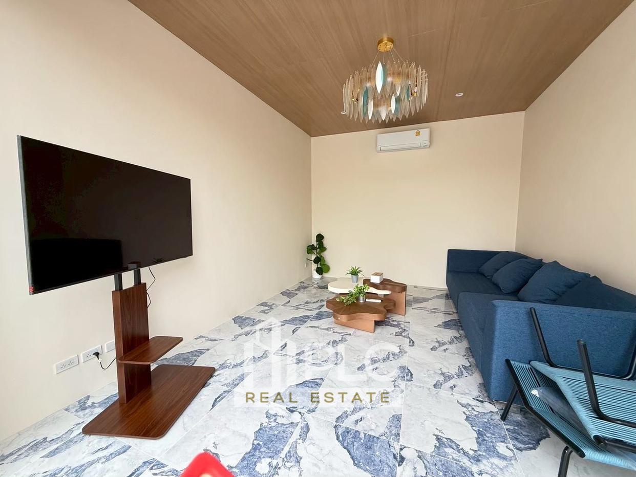 picture Luxury Pool Villa for Rent in Jomtien - 6/11