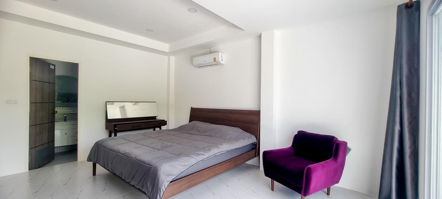 รูป Pool Villa for Sale 3 Storeys 4 Bedrooms in Bang Saray - รูปที่ 12/18