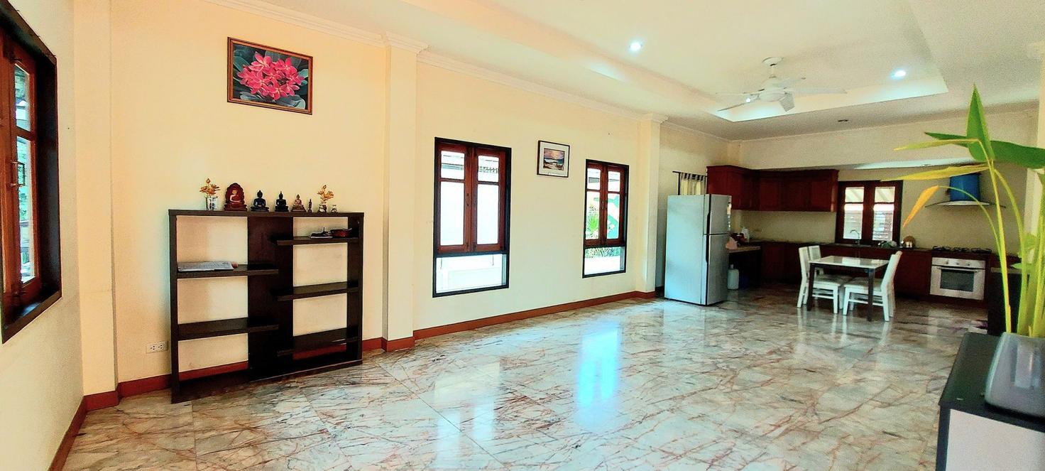 รูป 3 Bedrooms Detached House For Sale in East Pattaya - รูปที่ 4/7