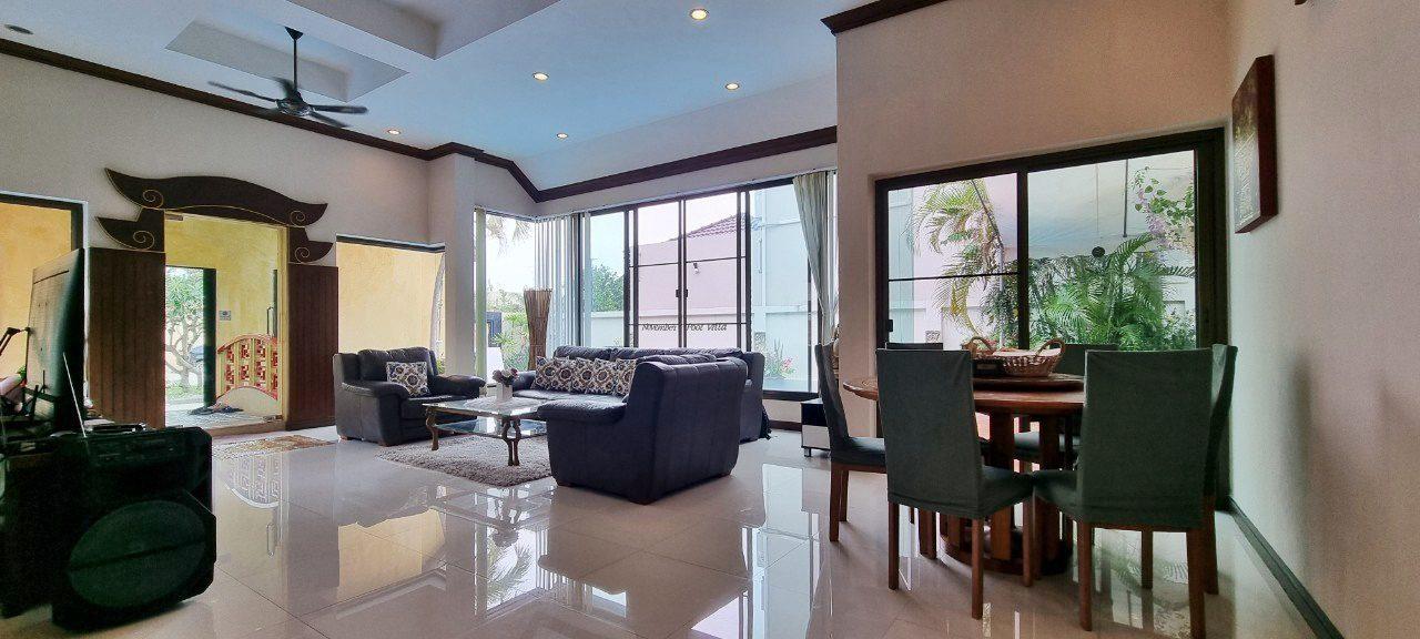 รูป Pool Villa in Jomtien 4 Bedrooms for Rent - รูปที่ 4/22