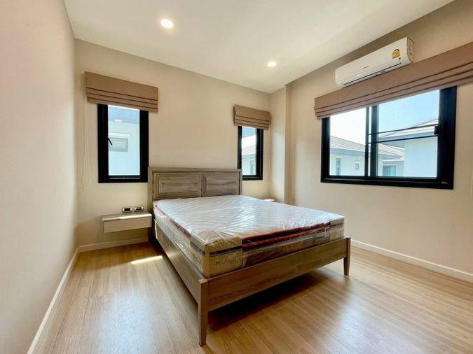 picture East Pattaya House 3 Beds for Sale - 8/11