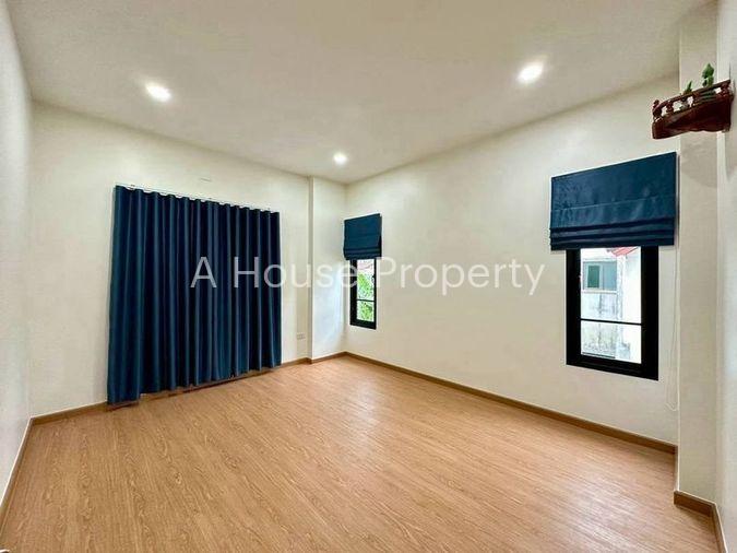 รูป ขายบ้านเดี่ยว 2 ชั้น กลางเมืองศรีราชา ทำเลดีมาก ใกล้แหล่งชุมชน - รูปที่ 7/16