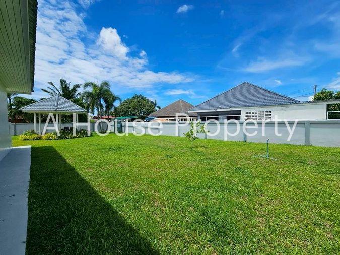 picture Luxury pool villa for sale in Bang Saray area, fully furnished, move in Ready - 17/17