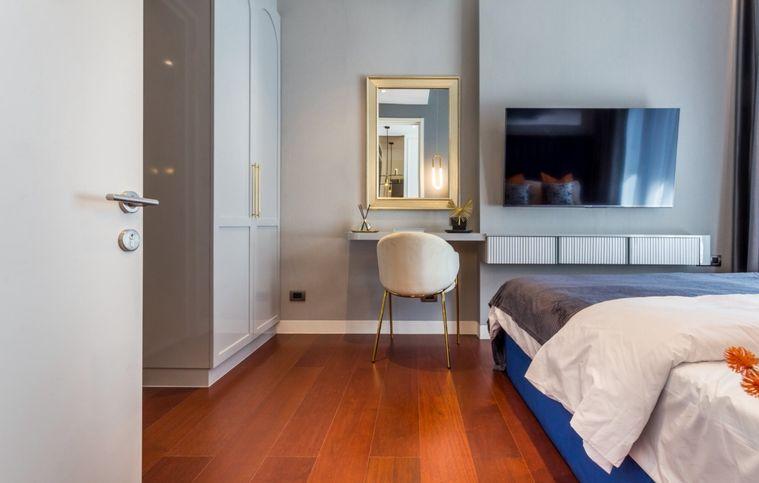 picture  Khun by Yoo. 1bed 49sqm. Line id: @pfagent - 7/12