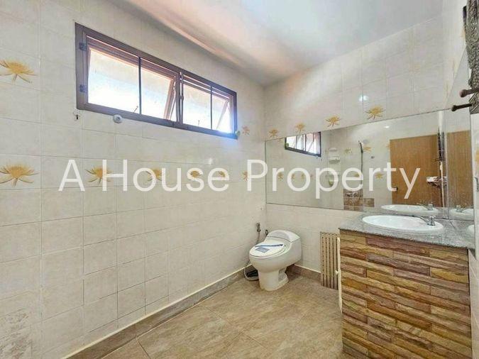 picture Second-hand detached house for sale, Ek Mongkol Village 2, Jomtien, Pattaya, Chonburi - 13/19
