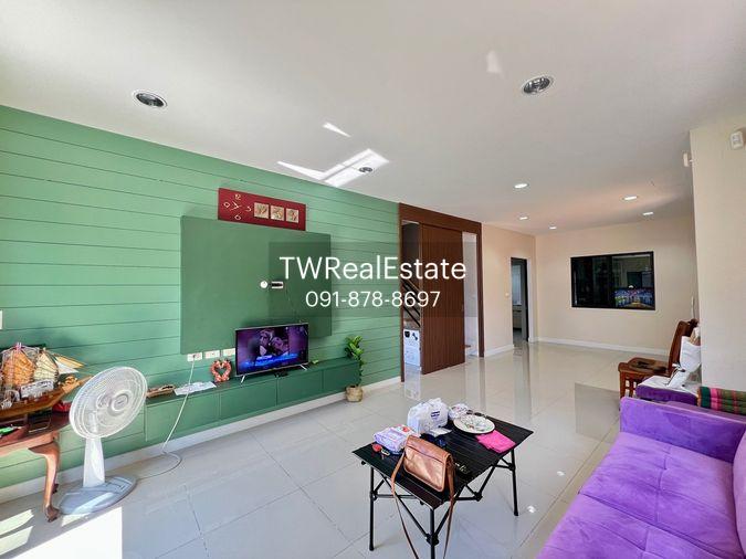 รูป 🏡 ขายบ้านแฝด 2 ชั้น เสนาพาร์ค วิลล์ รามอินทรา – วงแหวน บ้านพร้อมอยู่ ทำเลดี หน้าบ้านทิศใต้ มี Solar Cell ประหยัดค่าไฟ - รูปที่ 4/24