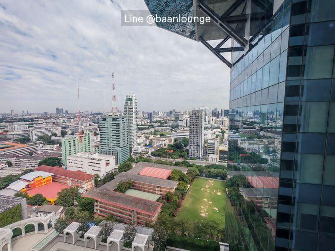 picture BTS phayathai is in front of the building of Phayathai Plaza Area: 281 sq m - 5/5