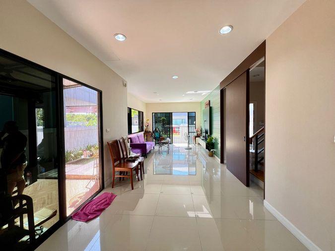 รูป 🏡 ขายบ้านแฝด 2 ชั้น เสนาพาร์ค วิลล์ รามอินทรา – วงแหวน บ้านพร้อมอยู่ ทำเลดี หน้าบ้านทิศใต้ มี Solar Cell ประหยัดค่าไฟ - รูปที่ 7/24