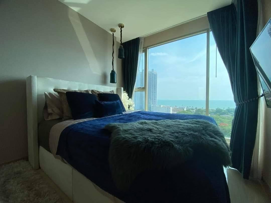 รูป Luxurious 1-Bedroom Condo for Sale at The Riviera Jomtien - รูปที่ 1/10