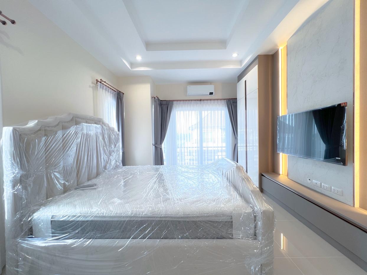 รูป 3 Bedrooms House in East Pattaya for Rent - รูปที่ 12/13
