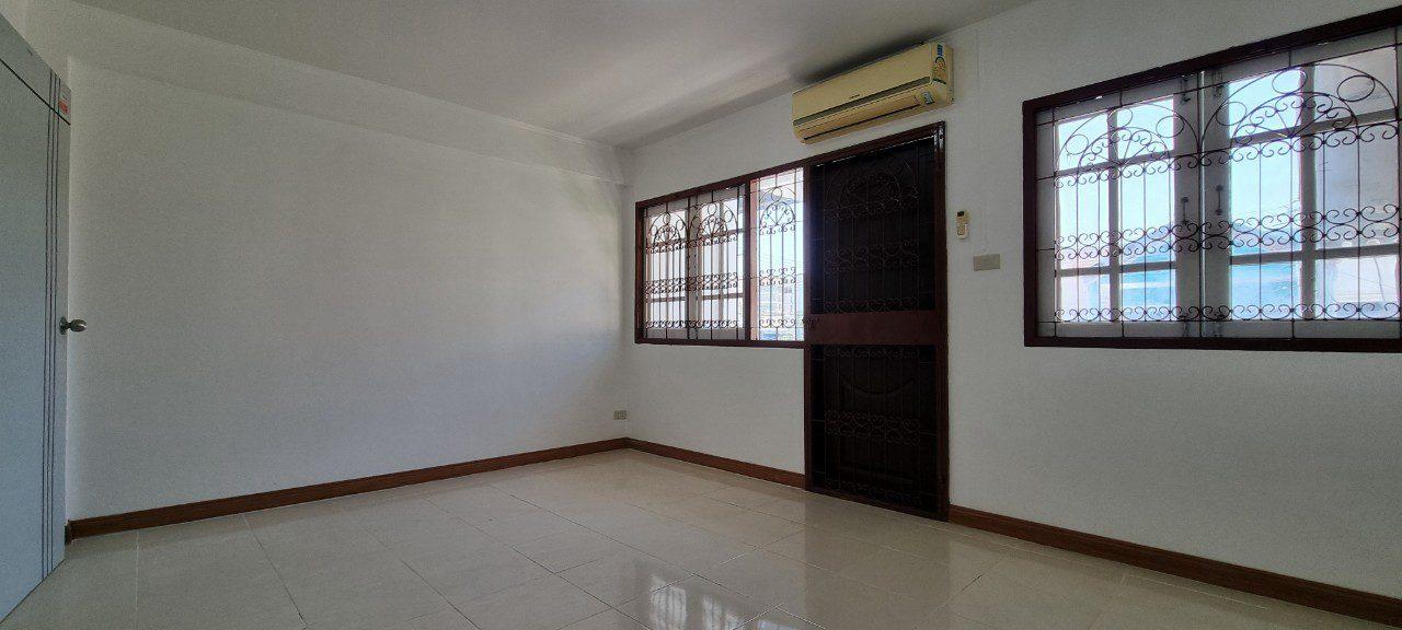 รูป Townhouse in Central Pattaya for Sale - รูปที่ 5/12