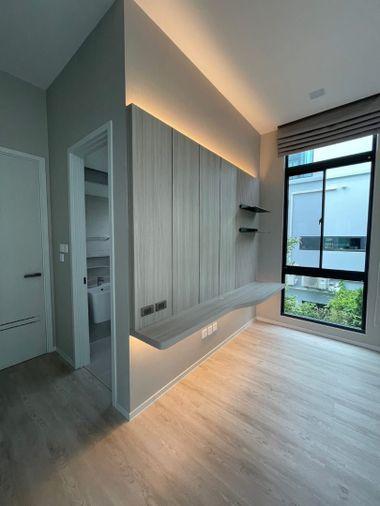 รูป ✅ ✅ VIVE New กรุงเทพกรีฑา , Luxury House 4 ห้องนอน พร้อมเข้าอยู่ ติดต่อไลน์ @bktasset หรือโทร 095-325-8928 - รูปที่ 14/18