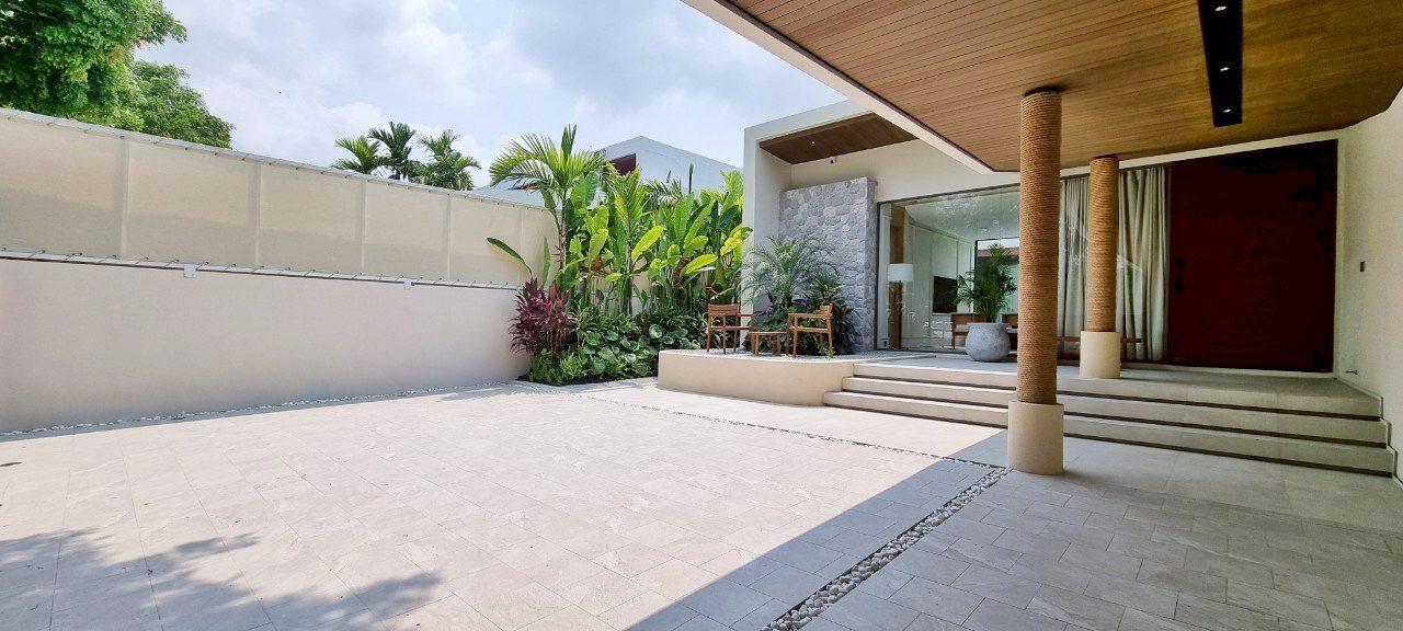 รูป Luxury Modern Pool Villa in Na Jomtien for Sale - รูปที่ 24/25