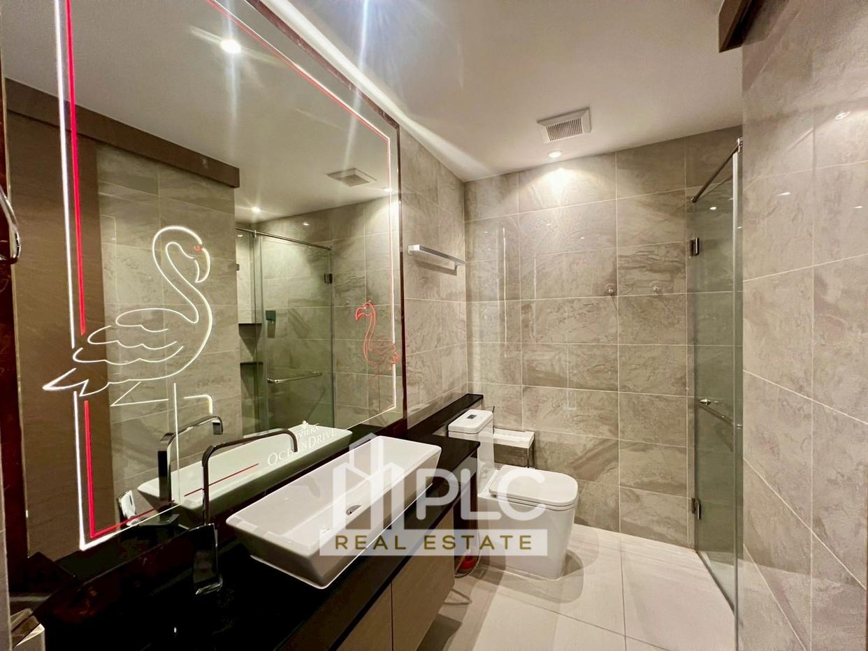 picture Riviera Ocean Drive – 1-Bedroom Sea View Condo for Sale - 13/15