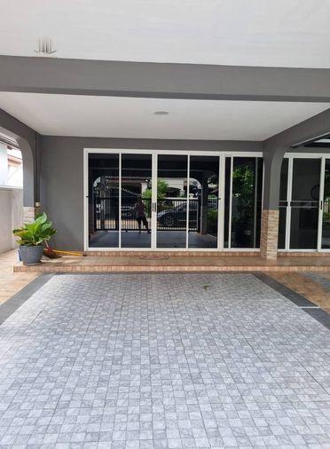 รูป บ้านเดี่ยวให้เช่า 🔥 Sammakon Ramkhamhaeng 🔥 3 ห้องนอน 2 ห้องน้ำ เฟอร์นิเจอร์ และ เครื่องใช้ไฟฟ้าครบ พร้อมอยู่ - รูปที่ 3/11