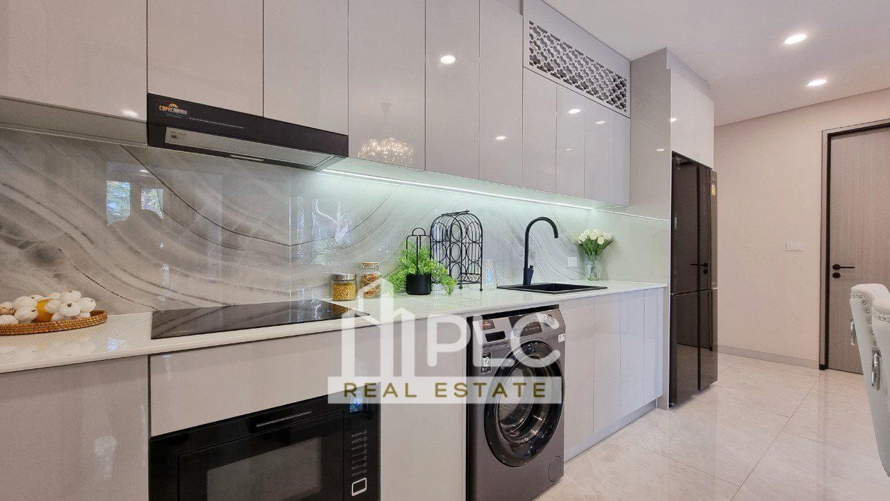 picture Copacabana Coral Reef 2 Bedrooms for Sale - 7/17