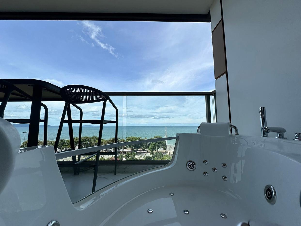 รูป Beachfront 2-Bedroom Condo for Rent at Copacabana Jomtien - รูปที่ 10/10