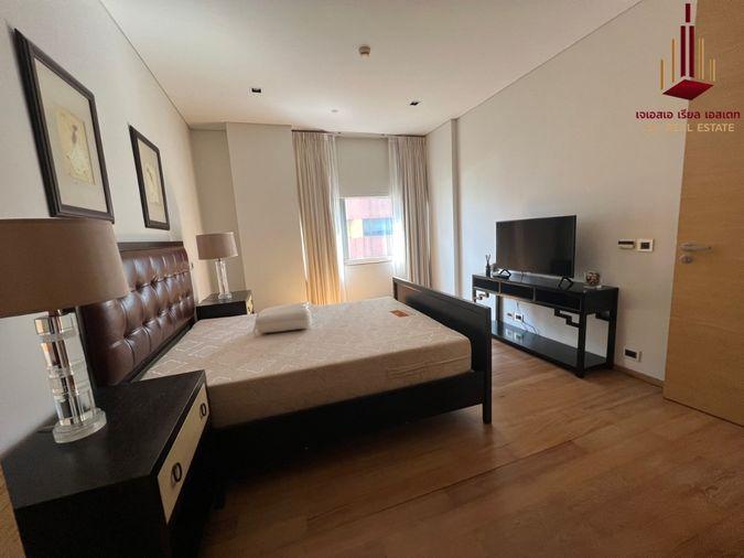 picture ✨ For Rent: Saladaeng Residence Condo ✨  💰 Only 50,000 THB/month - 4/6
