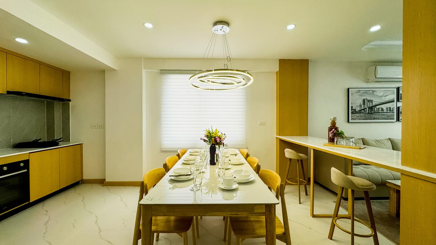รูป Spacious 5-Bedroom Pool Villa for Sale in South Pattaya - รูปที่ 9/28