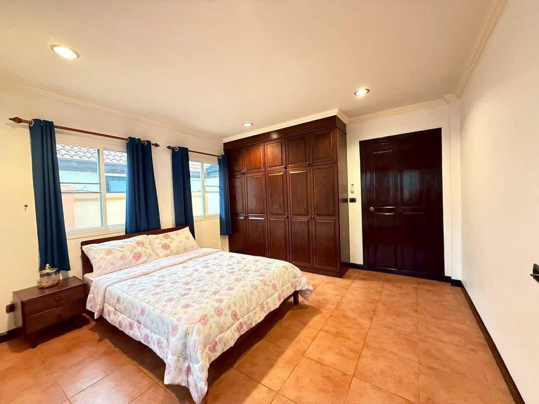 รูป Pool Villa for Sale  4 Bedrooms in Huay Yai - รูปที่ 11/12