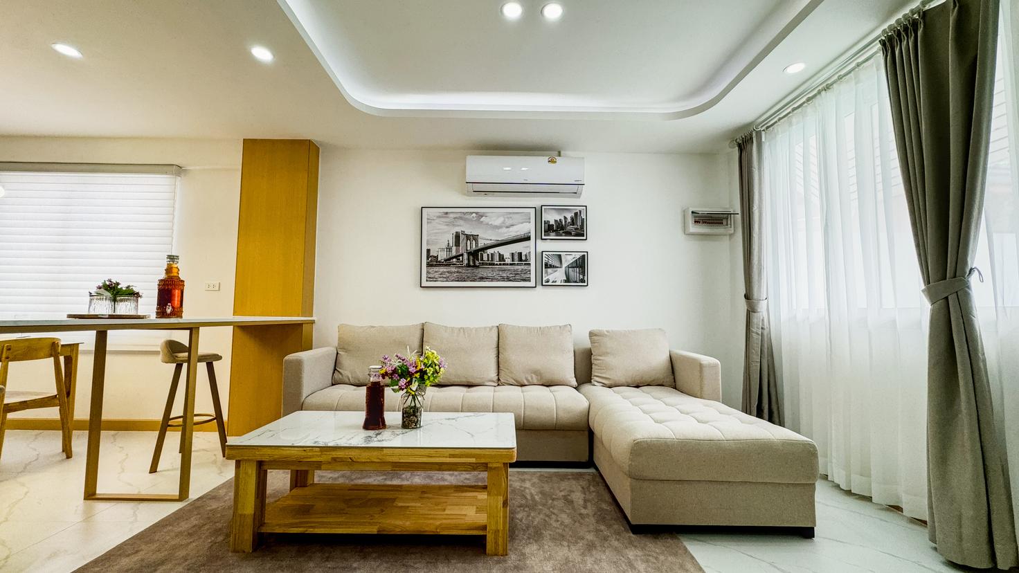 รูป Spacious 5-Bedroom Pool Villa for Sale in South Pattaya - รูปที่ 6/28