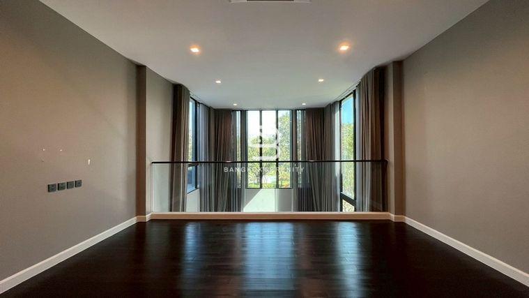 picture Luxury house for rent at Grand Bangkok Boulevard Krungthep Kreetha - 10/22